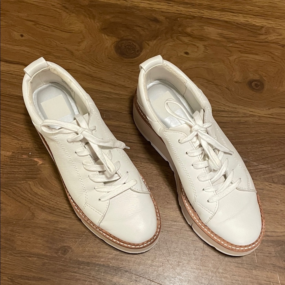 Dolce Vita white platform sneakers, size 7.5, excellent condition
